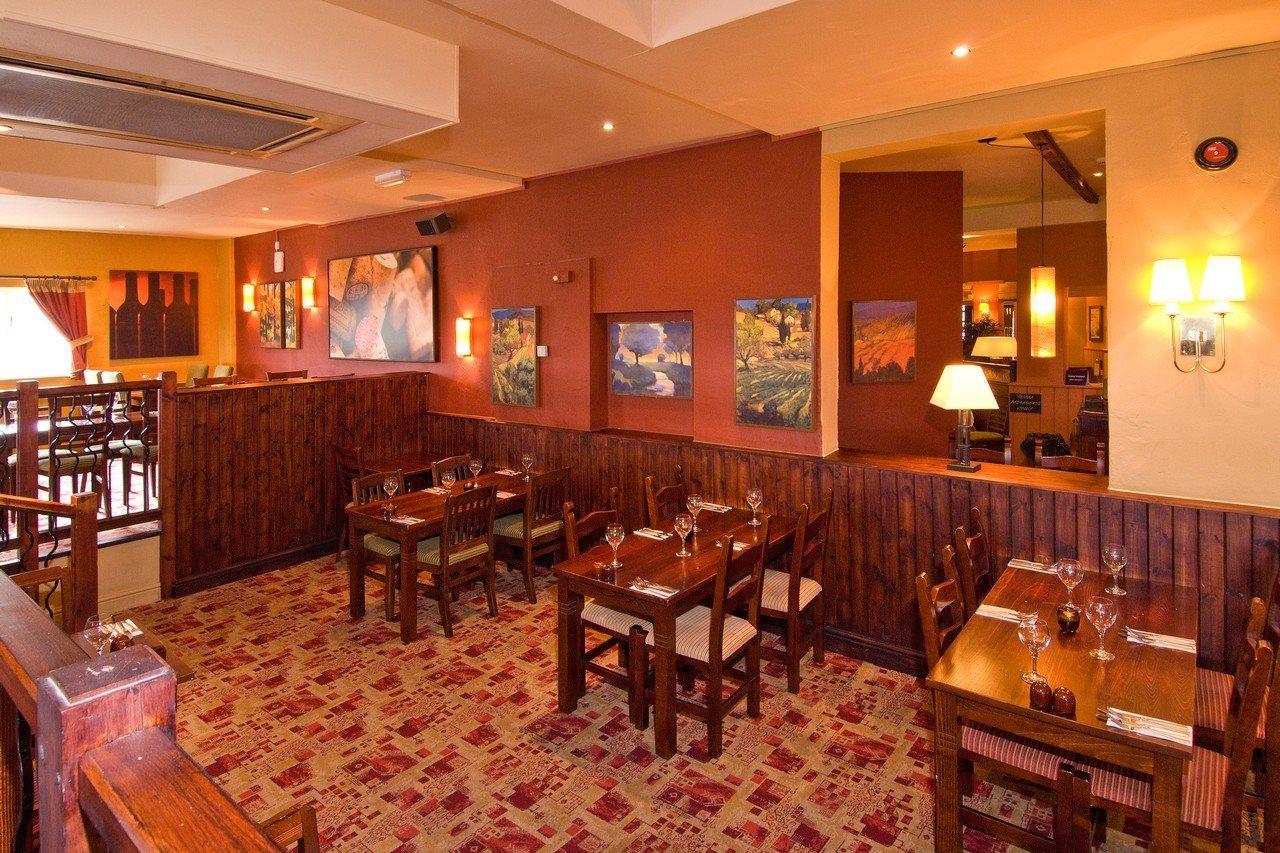 Premier Inn ทริง ภายนอก รูปภาพ
